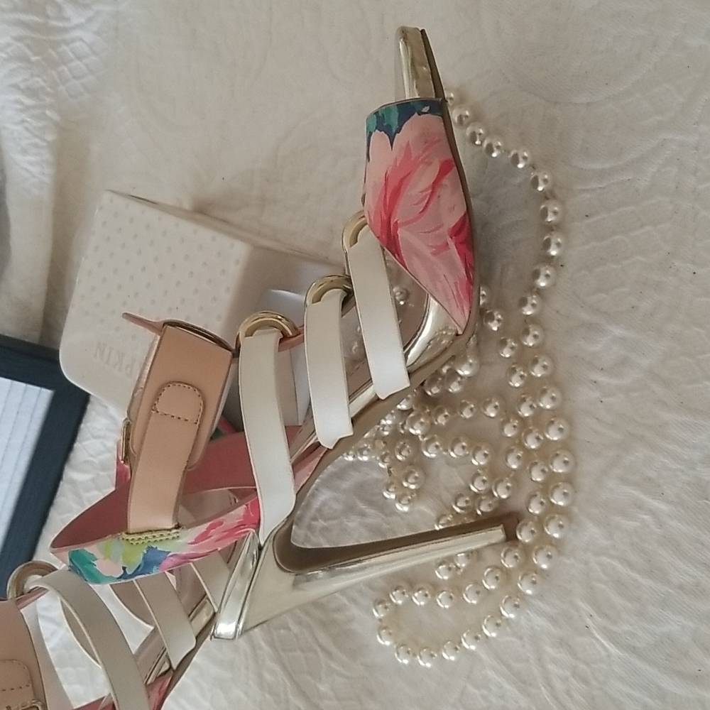 Anne Michelle heels - Picture 2 of 11